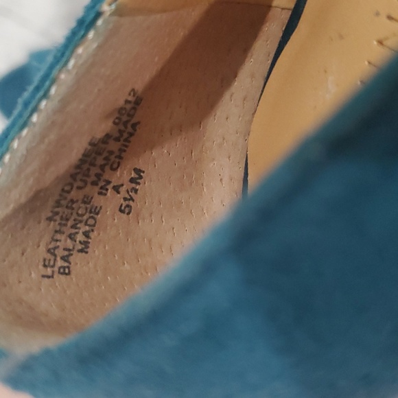 Nine West St. Patrick's Day Green  Suede Danee Peep Toe Pump 5.5 - Picture 5 of 6